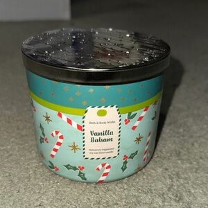 Bath & Body Works Candy Cane Vanilla Candle